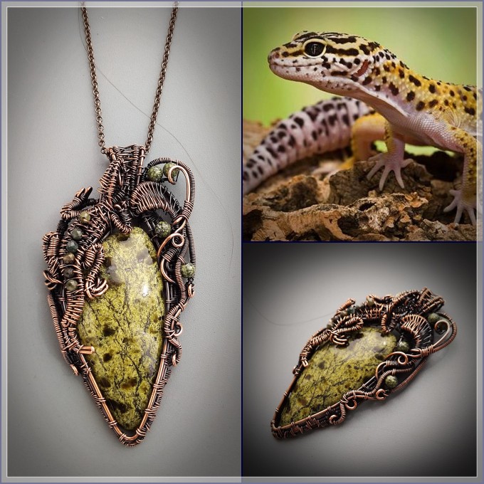 Serpentine lizard necklace
