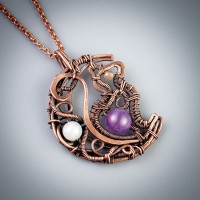 Amethyst and moonstone cat necklace